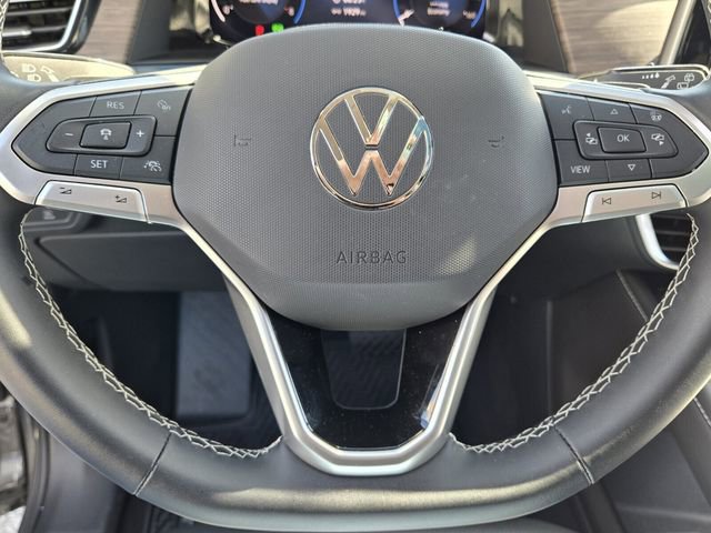Certified 2025 Volkswagen Atlas SEL image 28