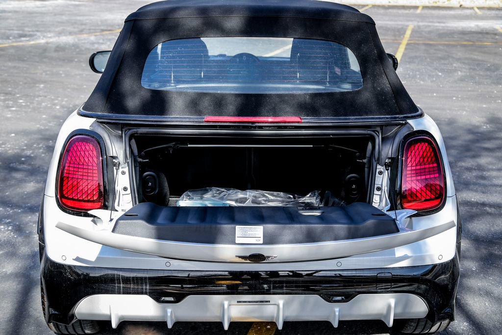 New 2026 MINI Cooper S image 23