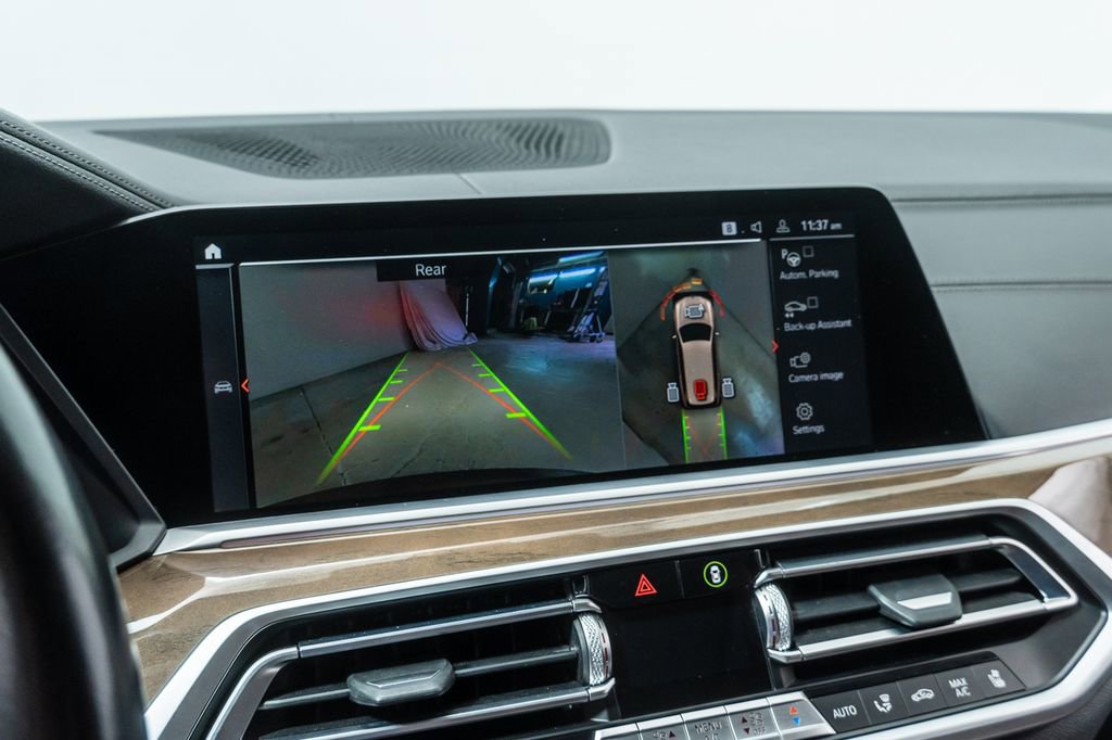 Used 2020 BMW X7 xDrive50i w/ Dynamic Handling Package AWD/4WD image 17