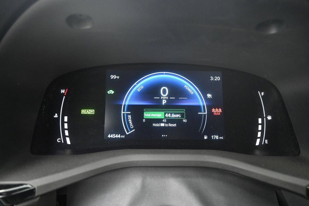 Used 2025 Toyota Camry SE FWD image 23