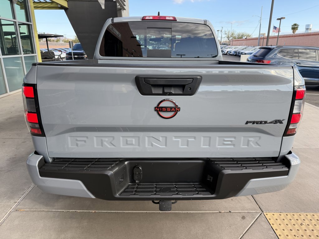 Used 2024 Nissan Frontier PRO-4X w/ Off-Road Protection Package image 13