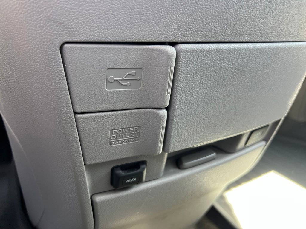 Used 2015 Honda Odyssey EX-L image 35