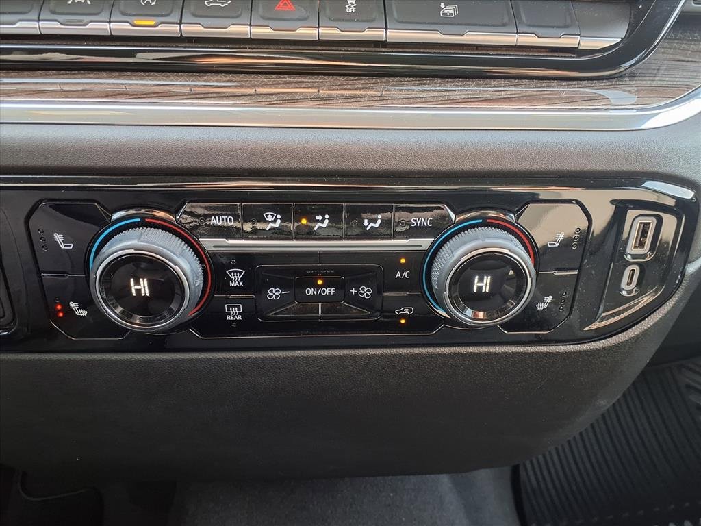 Used 2025 Chevrolet Silverado 1500 LT image 13