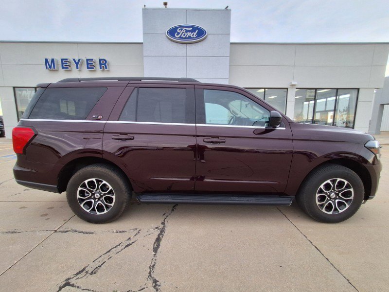 Used 2024 Ford Expedition XL image 1