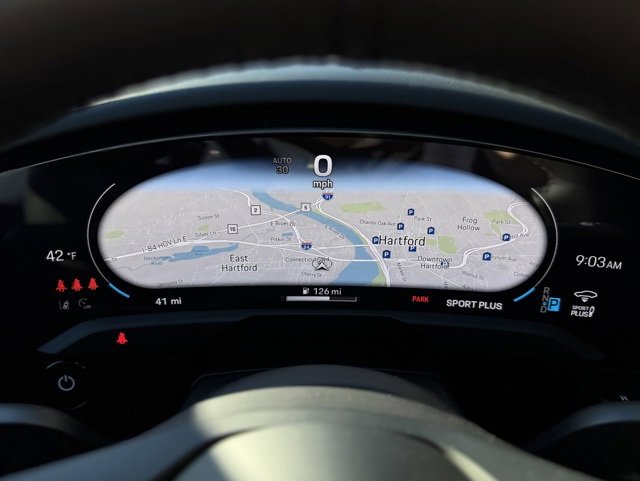 New 2025 Porsche Taycan image 23