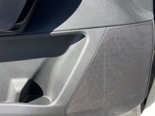 Used 2022 Nissan Pathfinder S image 19