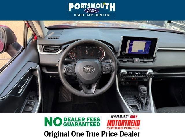 Used 2023 Toyota RAV4 XLE image 8