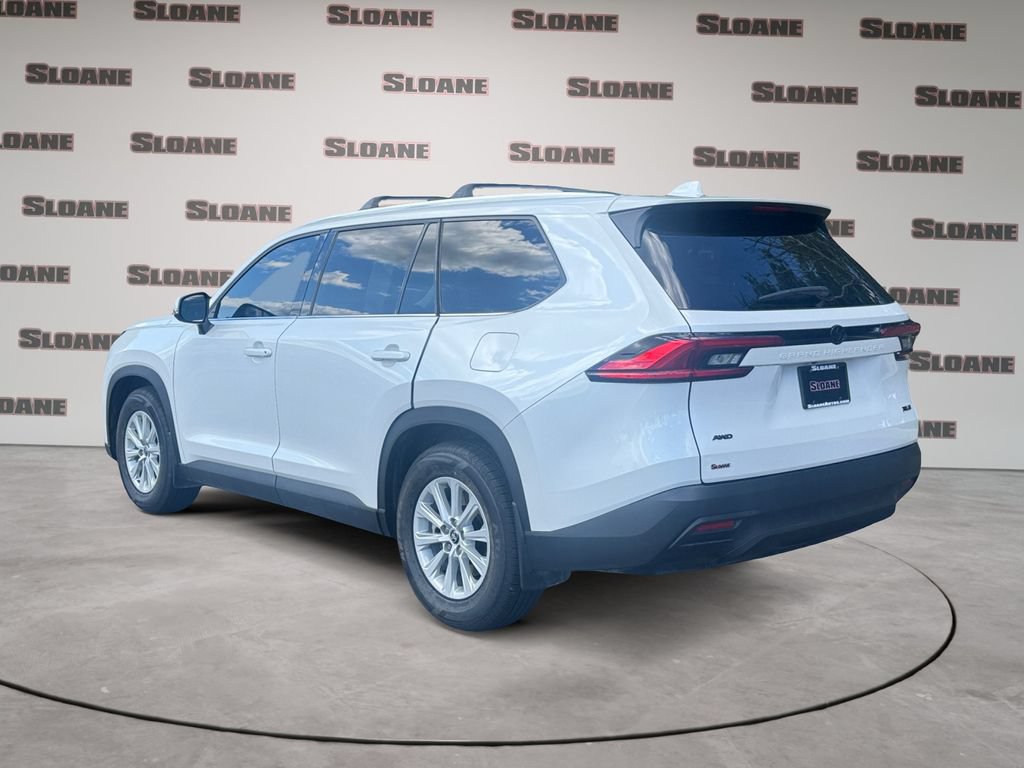 Used 2024 Toyota Grand Highlander AWD image 3
