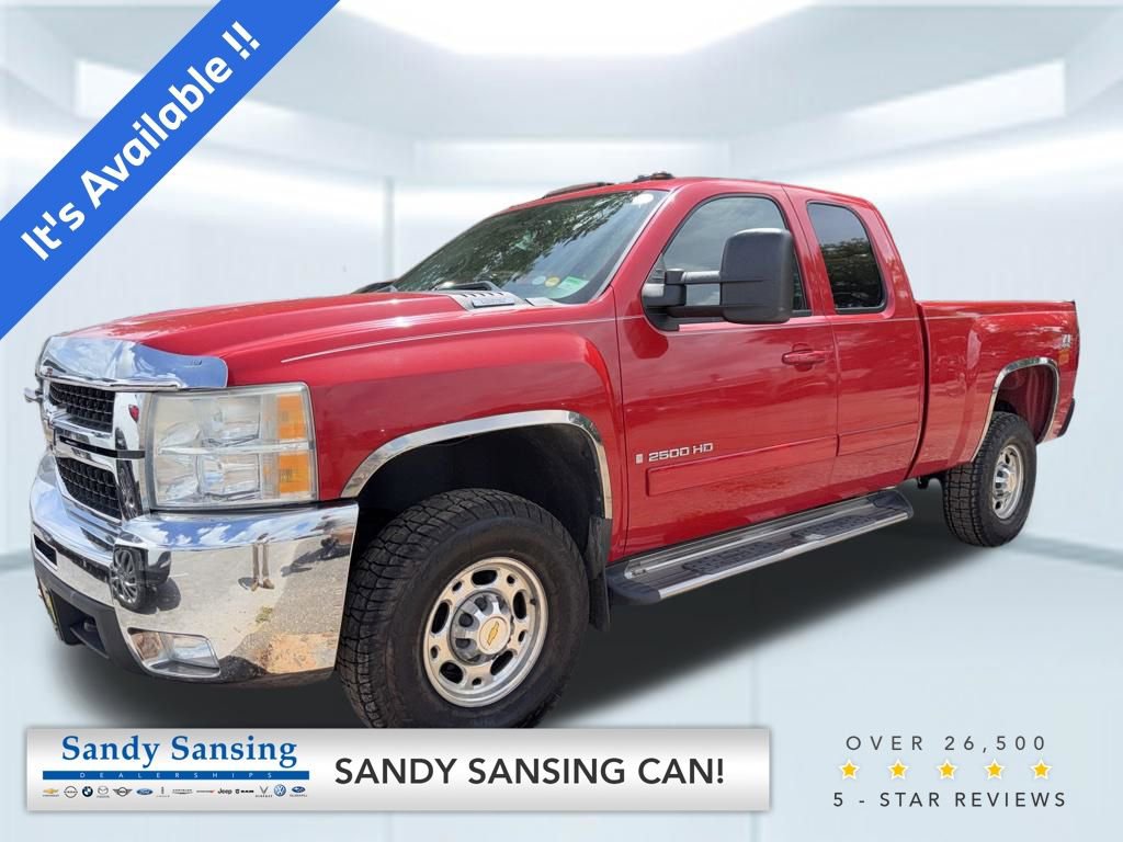 Used 2007 Chevrolet Silverado 2500 LTZ w/ Safety Package AWD/4WD video 1