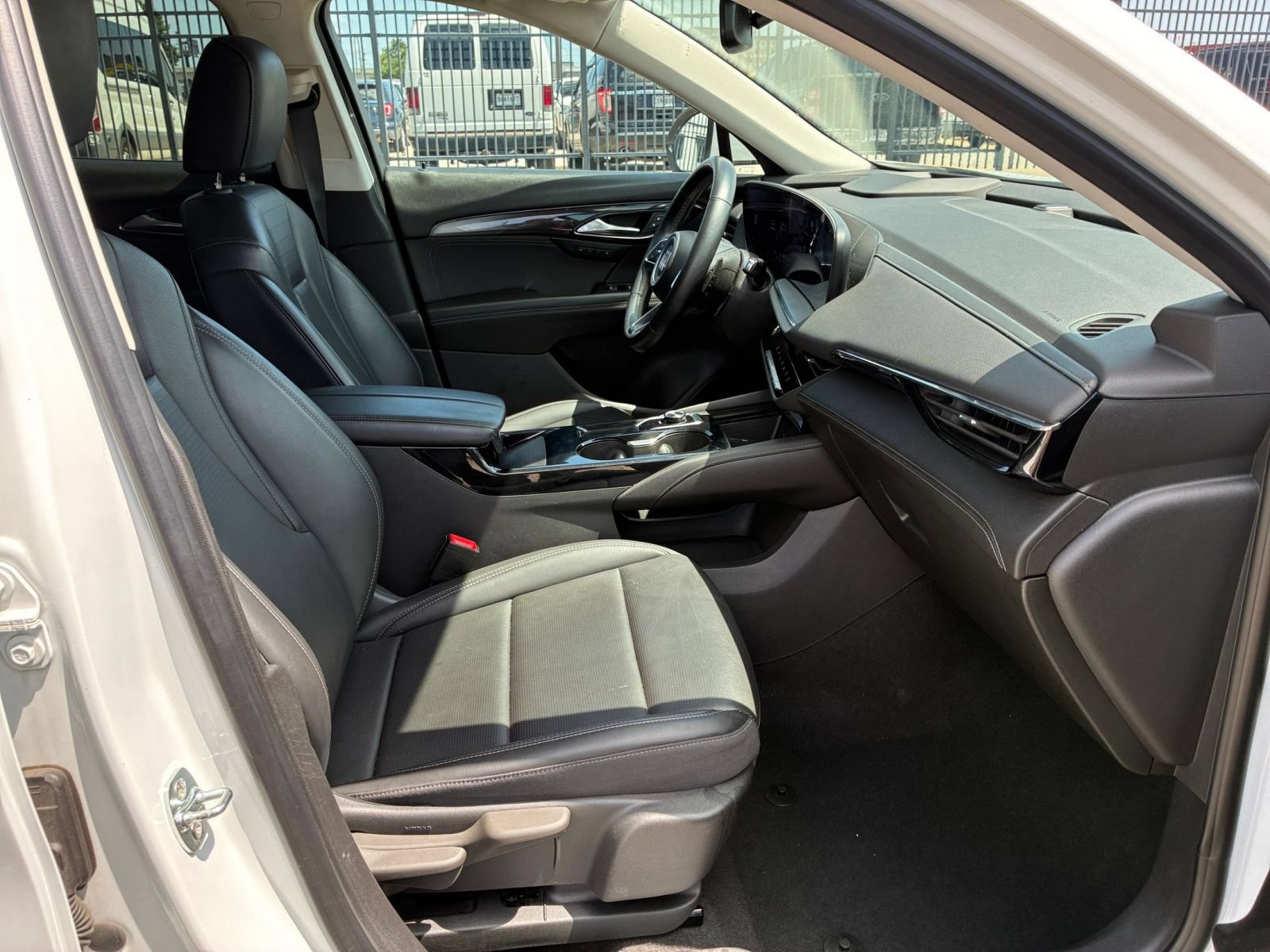 Used 2024 Buick Envision Preferred AWD/4WD image 31