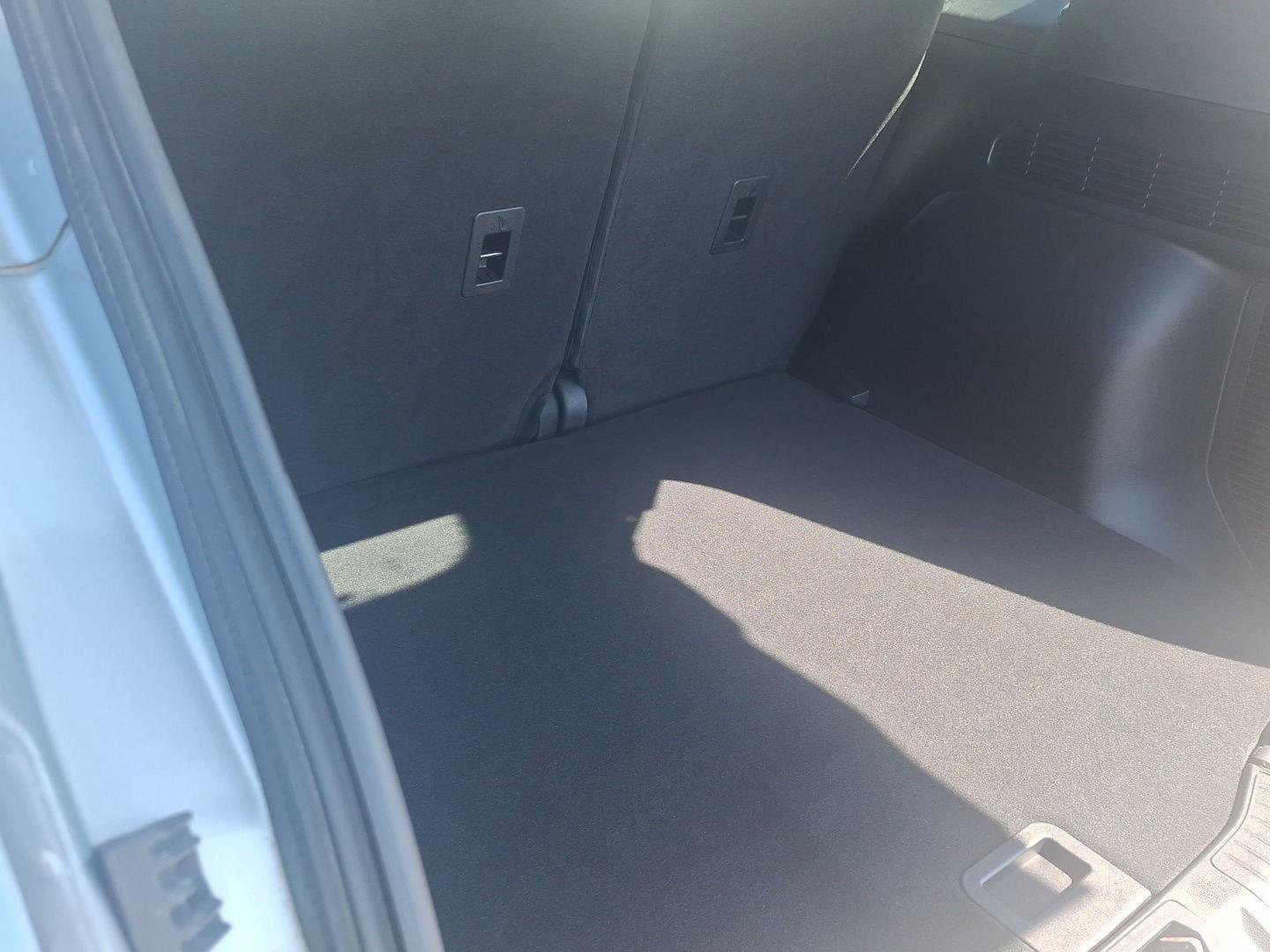 Used 2022 Ford Escape S image 14