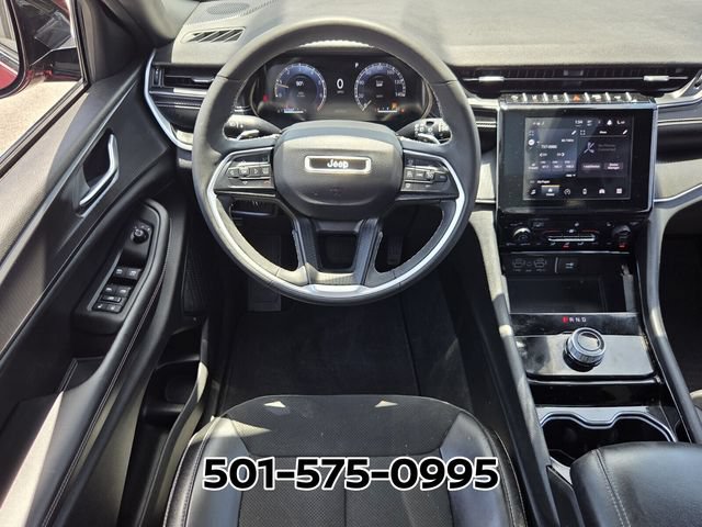 Used 2023 Jeep Grand Cherokee L Laredo AWD/4WD image 13