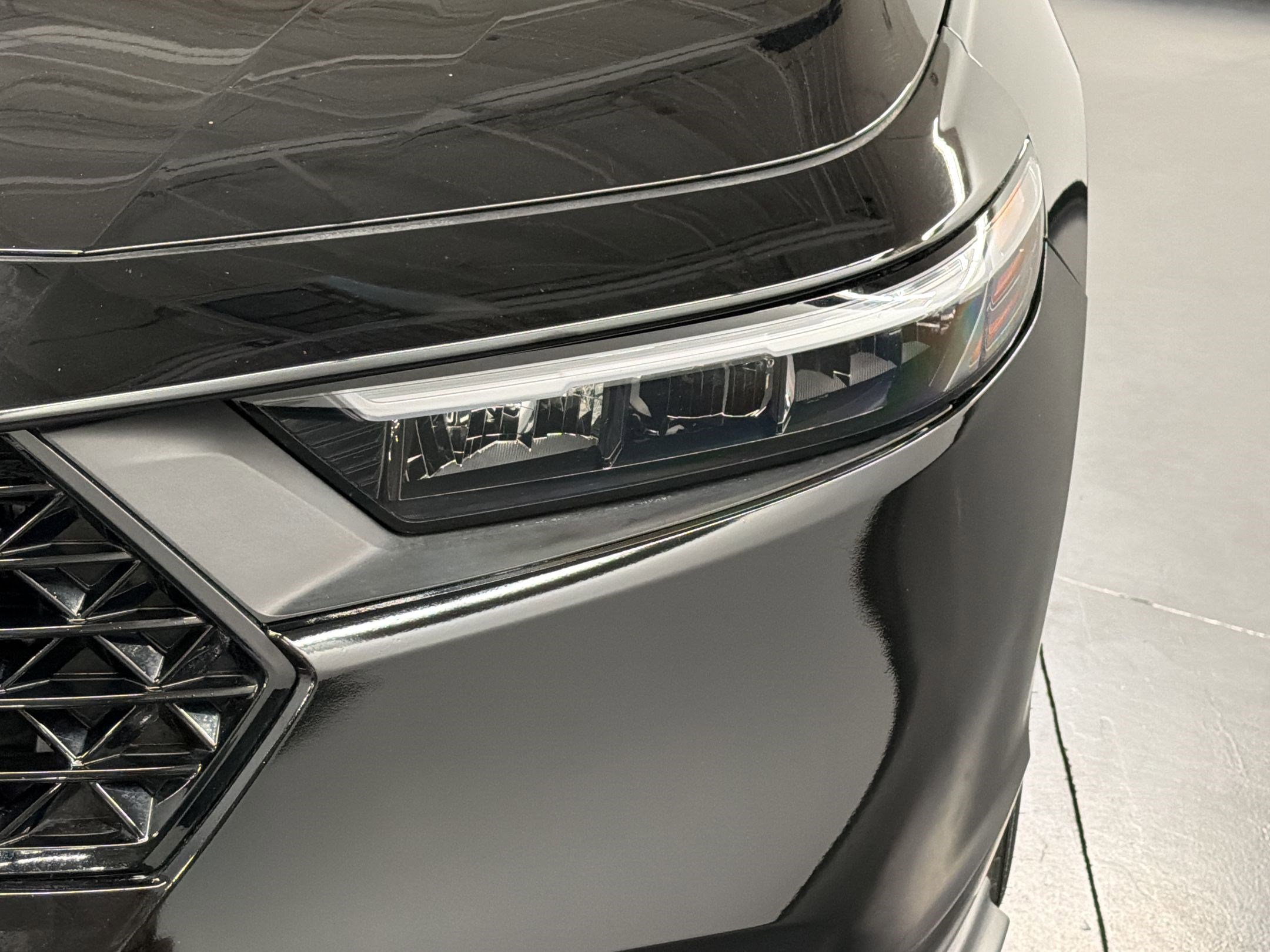 Certified 2024 Honda Accord Sport image 11