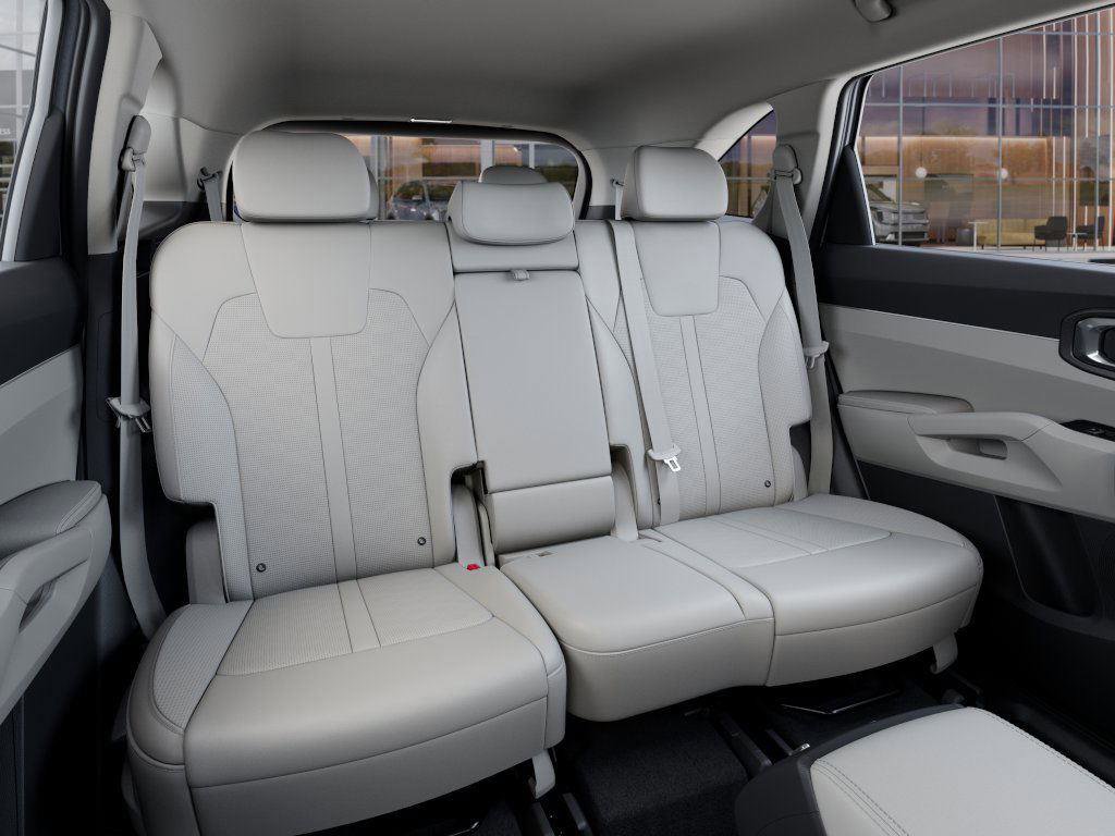New 2025 Kia Sorento S image 16