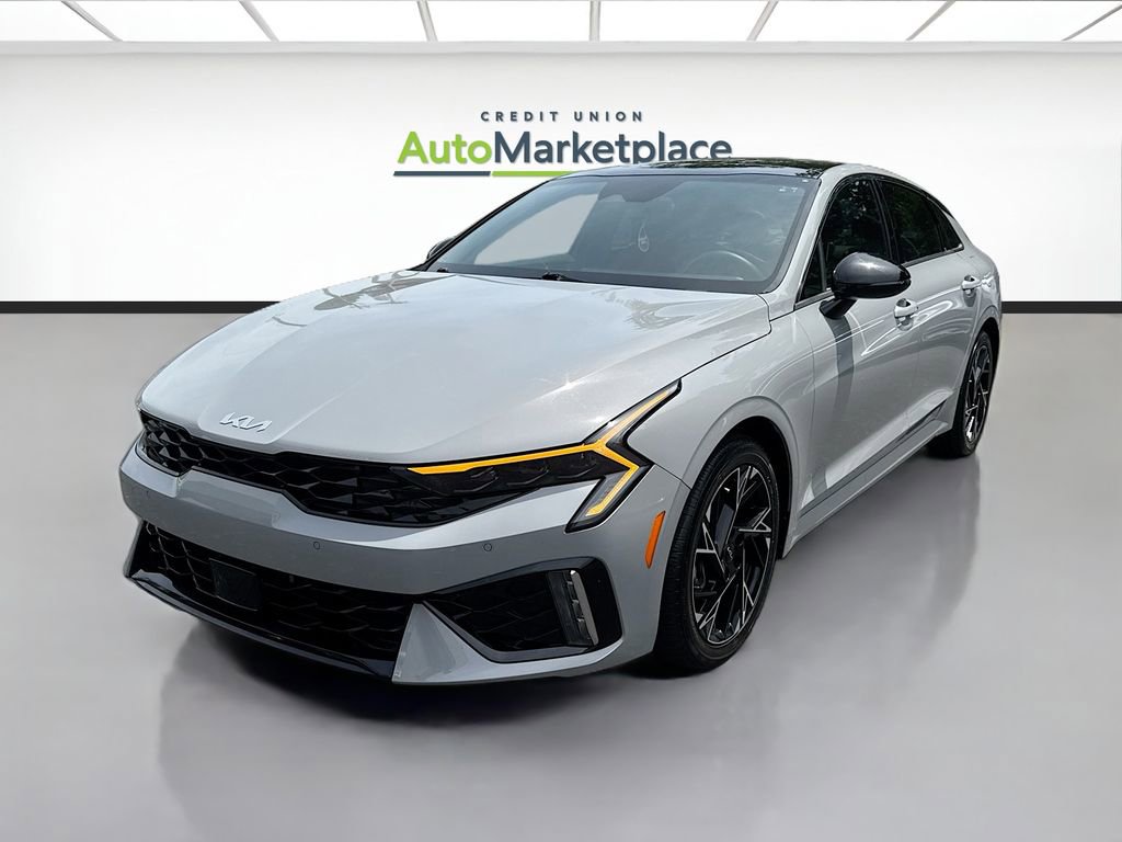 Used 2025 Kia K5 GT-Line w/ GT-Line Premium Package FWD image 3