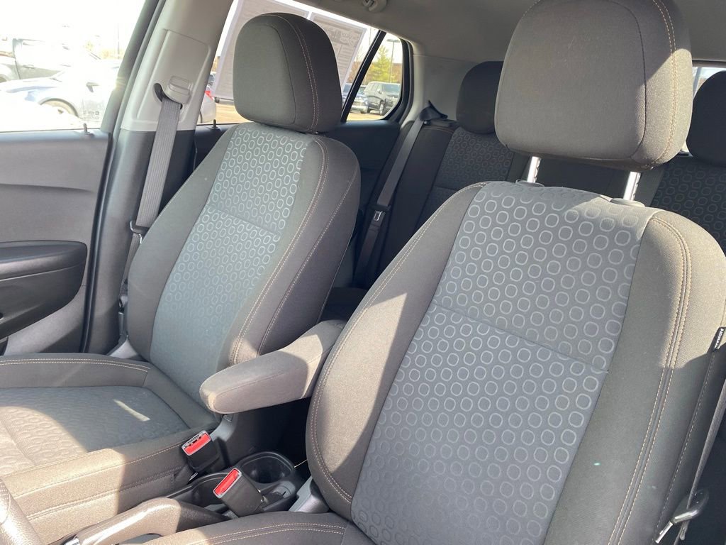 Used 2020 Chevrolet Trax LS w/ Tint and Cruise Package image 11