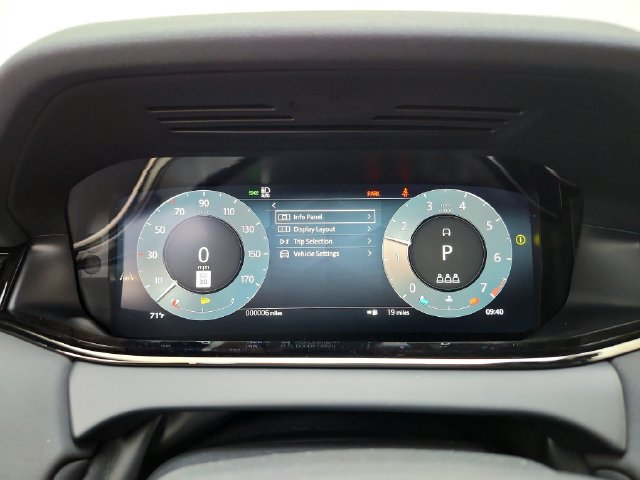 New 2026 Land Rover Range Rover Evoque S AWD/4WD image 24