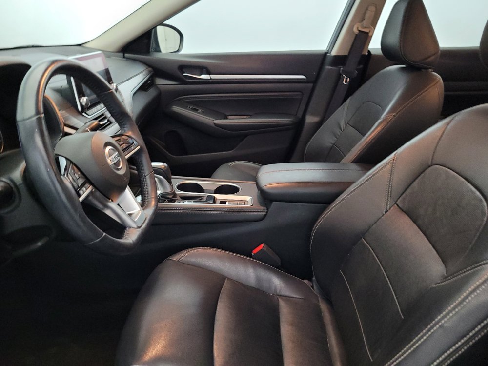 Used 2019 Nissan Altima 2.5 SL FWD image 17