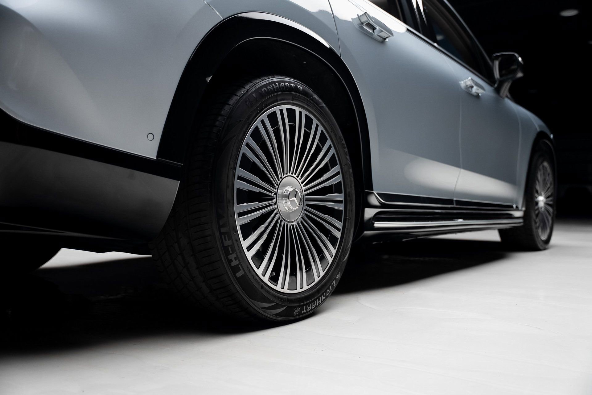 Used 2024 Mercedes-Benz Maybach EQS 680 4MATIC image 75