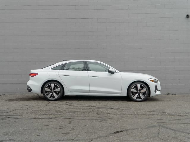 Used 2025 Audi A5 2.0T Premium w/ 19" Wheel Package AWD/4WD image 8