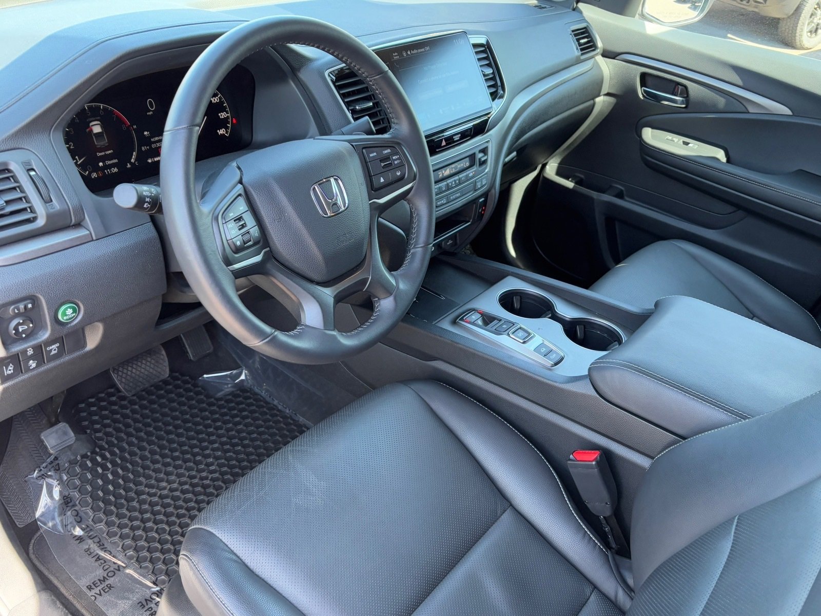Used 2025 Honda Ridgeline RTL image 15