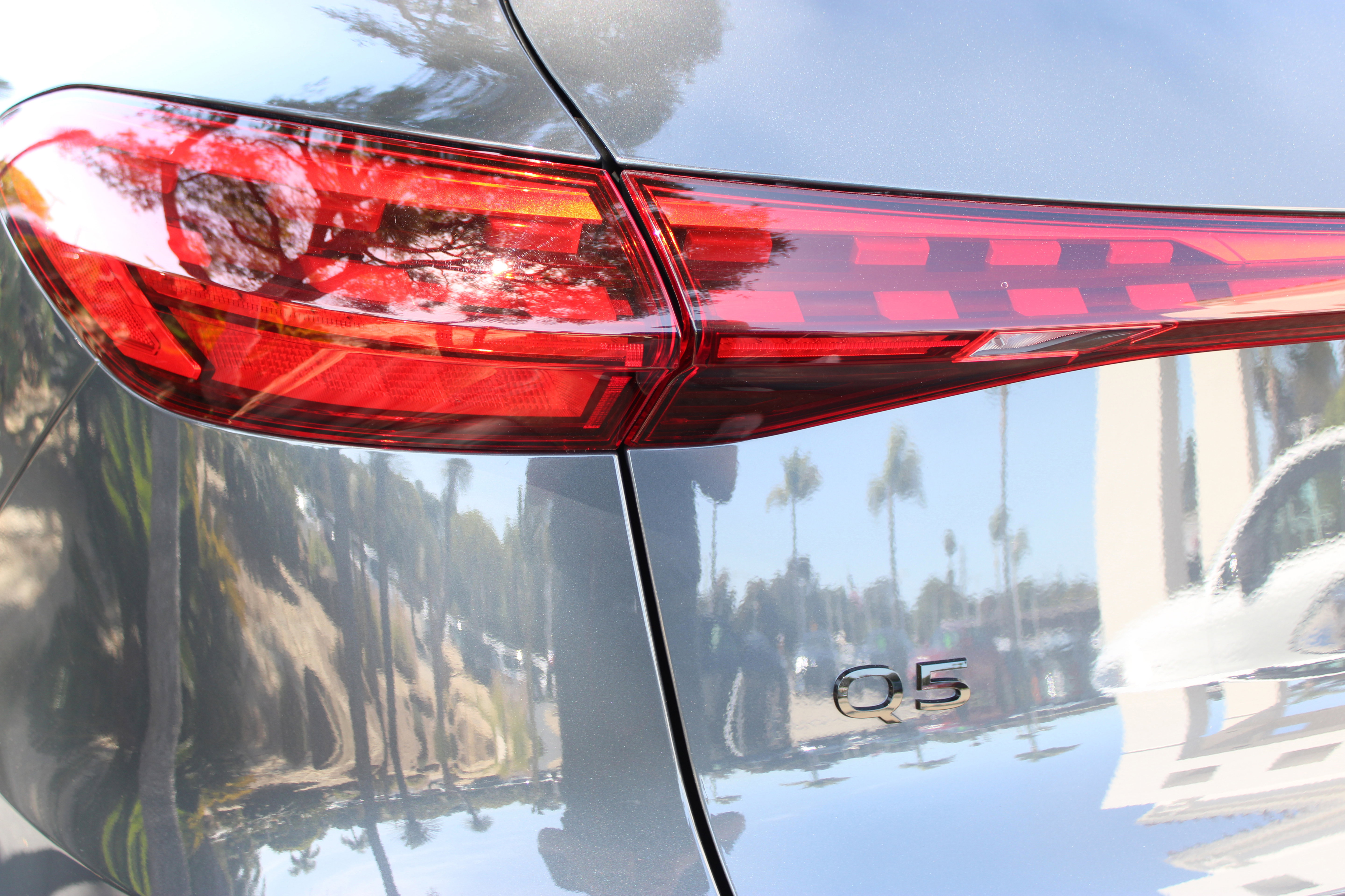 Certified 2025 Audi Q5 Premium w/ Convenience Package image 13