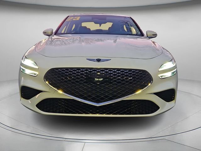 Used 2025 Genesis G70 2.5T image 5