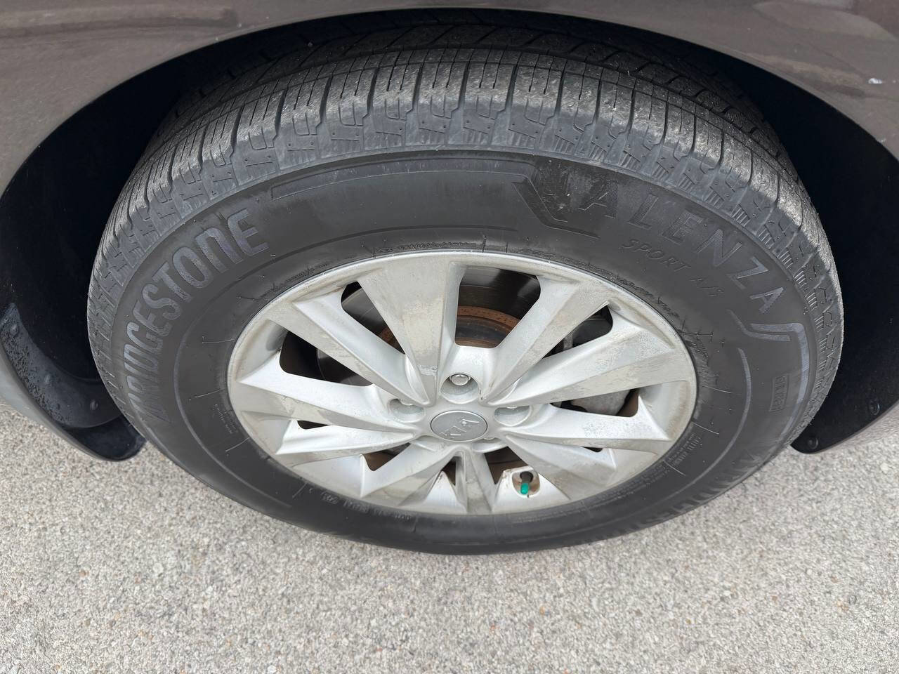 Used 2015 Kia Sedona LX FWD image 29