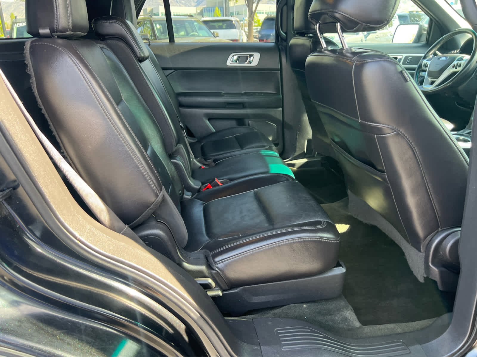 Used 2013 Ford Explorer XLT image 21