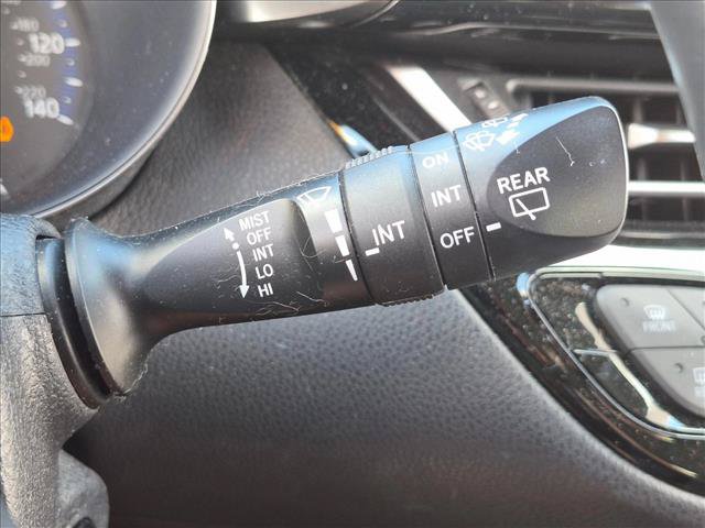 Certified 2018 Toyota C-HR XLE FWD image 7