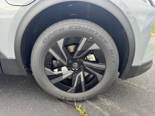 New 2026 Toyota C-HR AWD/4WD image 9
