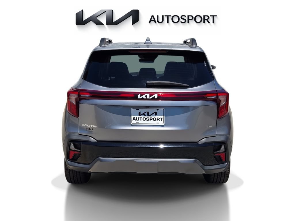 Certified 2024 Kia Seltos X-Line AWD/4WD image 9