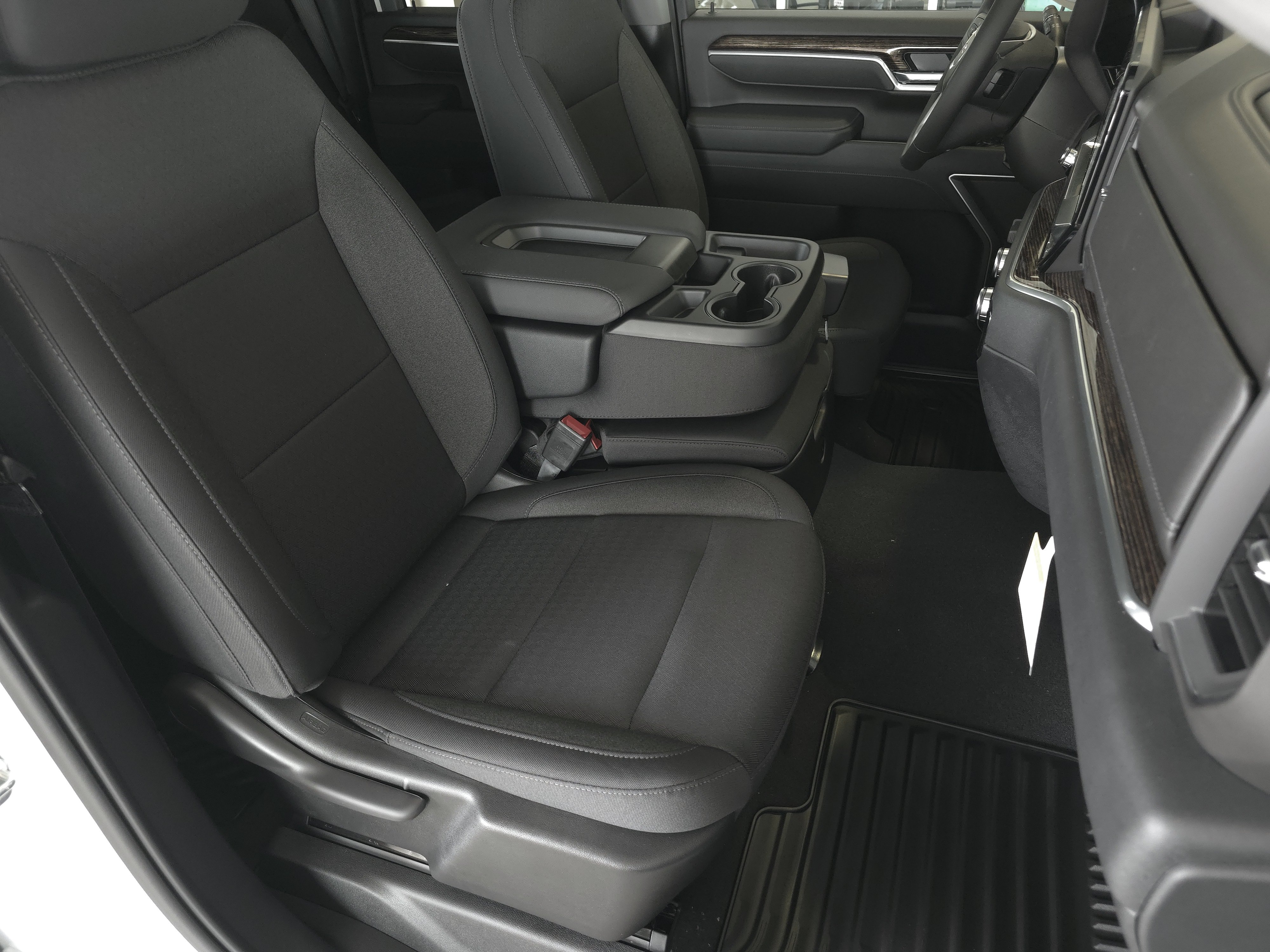 New 2026 GMC Sierra 2500 SLE AWD/4WD image 35