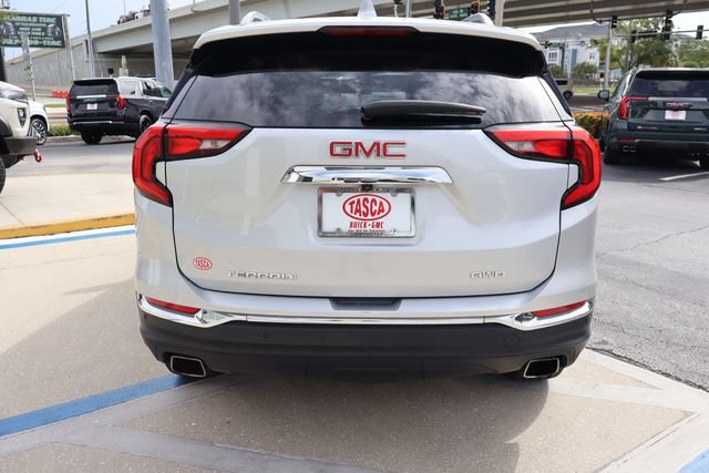 Used 2020 GMC Terrain SLT w/ GMC Pro Grade Package AWD/4WD image 6