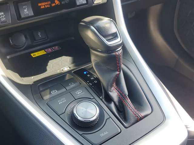 Used 2022 Toyota RAV4 XSE AWD/4WD image 31
