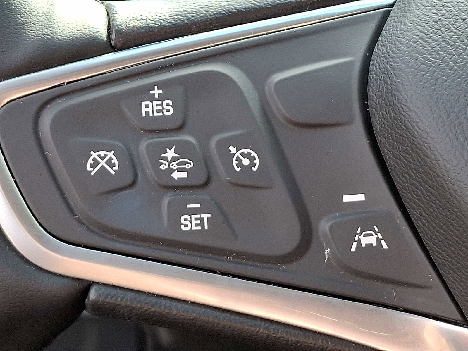 Used 2023 Chevrolet Equinox LT image 22