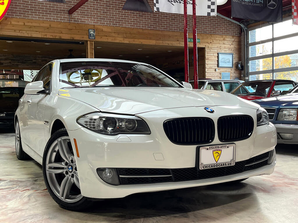 Used 2013 BMW 528i Sedan RWD image 3