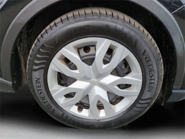 Used 2021 Toyota C-HR LE image 11