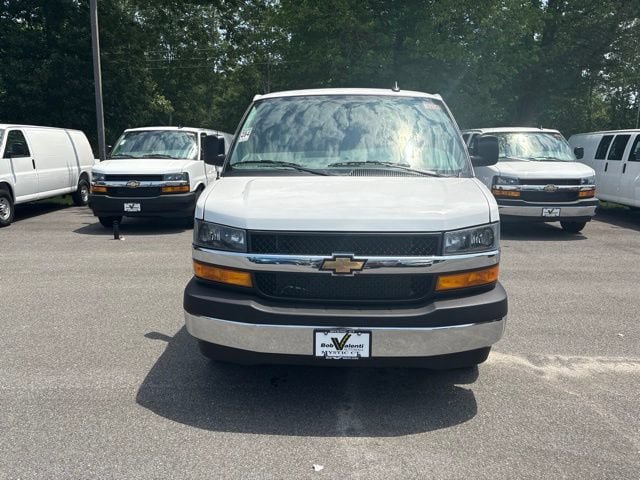 New 2026 Chevrolet Express 3500 Extended w/ Driver Convenience Package RWD image 3
