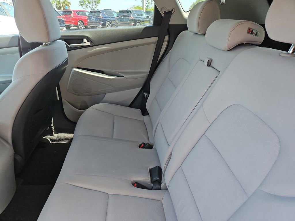 Used 2020 Hyundai Tucson Value w/ Cargo Package FWD image 12