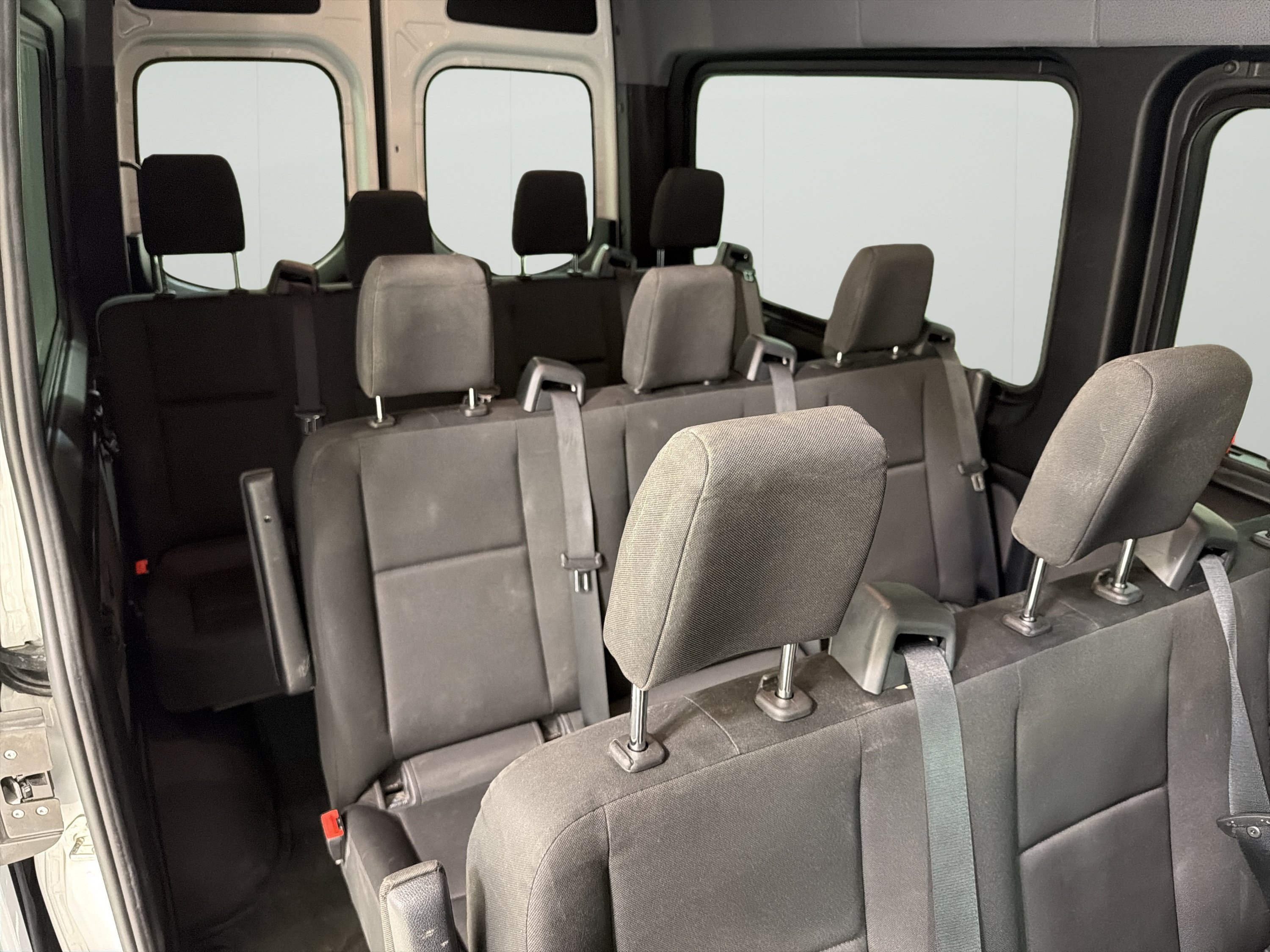 Used 2025 Mercedes-Benz Sprinter 2500 image 13