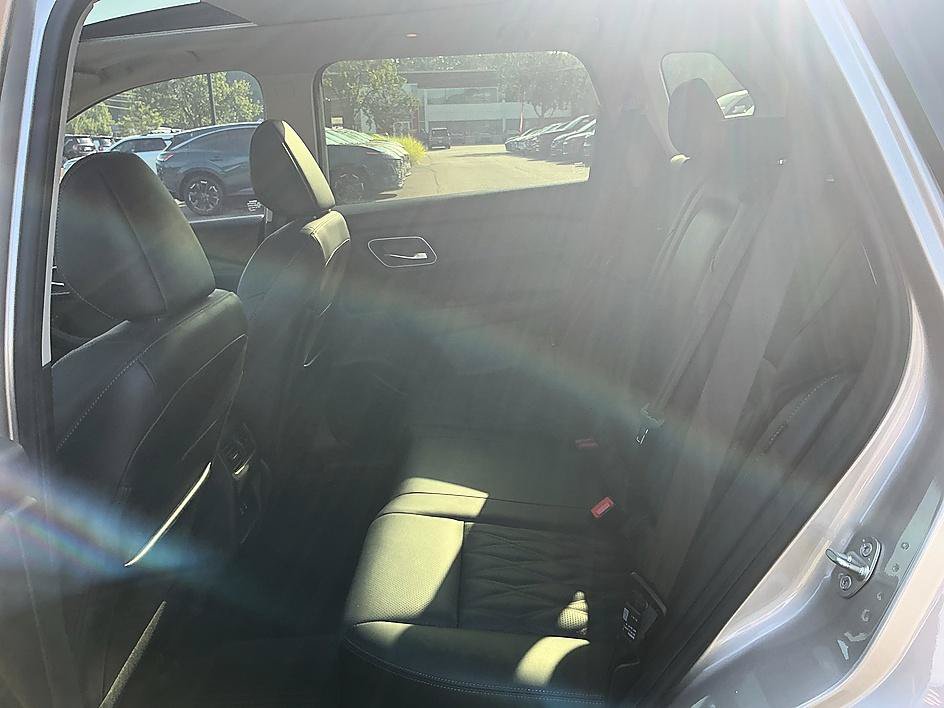 Certified 2025 Nissan Rogue Platinum AWD/4WD image 24