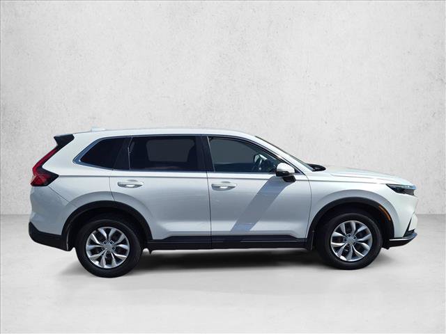 Used 2023 Honda CR-V LX image 4