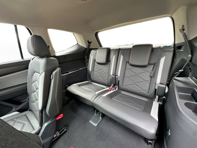 New 2026 Volkswagen Atlas Peak Edition AWD/4WD image 26