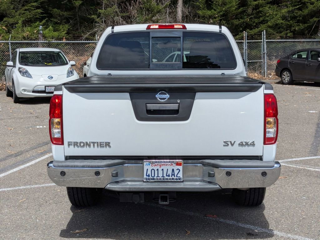 Used 2016 Nissan Frontier SV w/ SV Value Truck Package AWD/4WD image 6