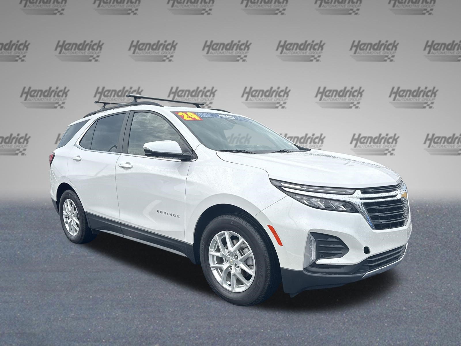 Used 2024 Chevrolet Equinox LT FWD image 8
