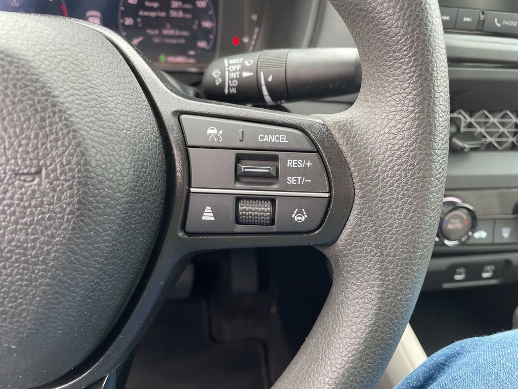 Used 2023 Honda Accord LX image 25