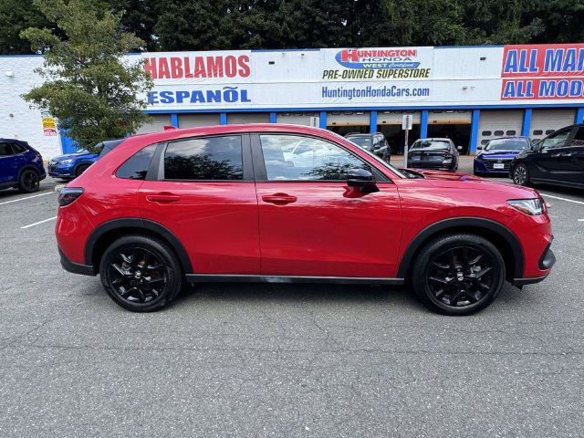 Used 2025 Honda HR-V Sport image 8