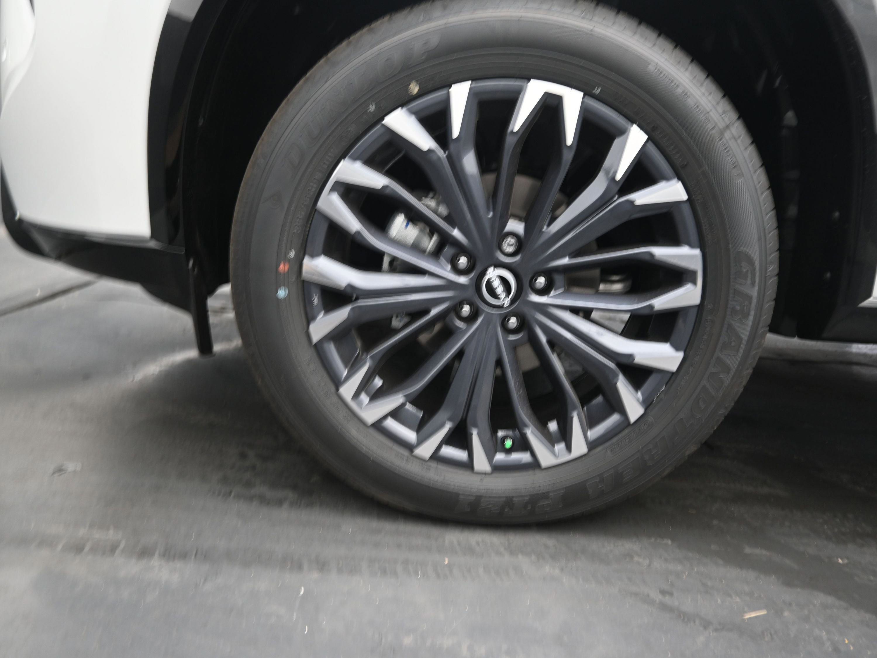 New 2026 Nissan Rogue Platinum w/ Platinum Premium Package image 9