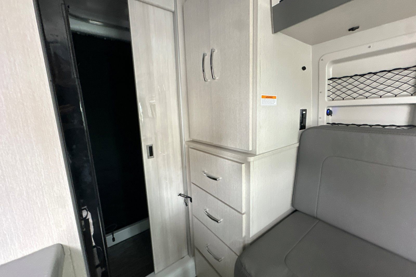Used 2023 Mercedes-Benz Sprinter 2500 image 37